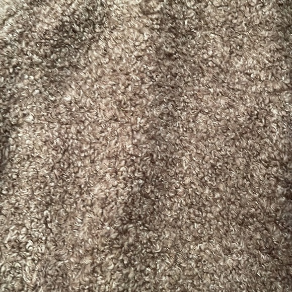 Magnificent winter coat! - Picture 10 of 11